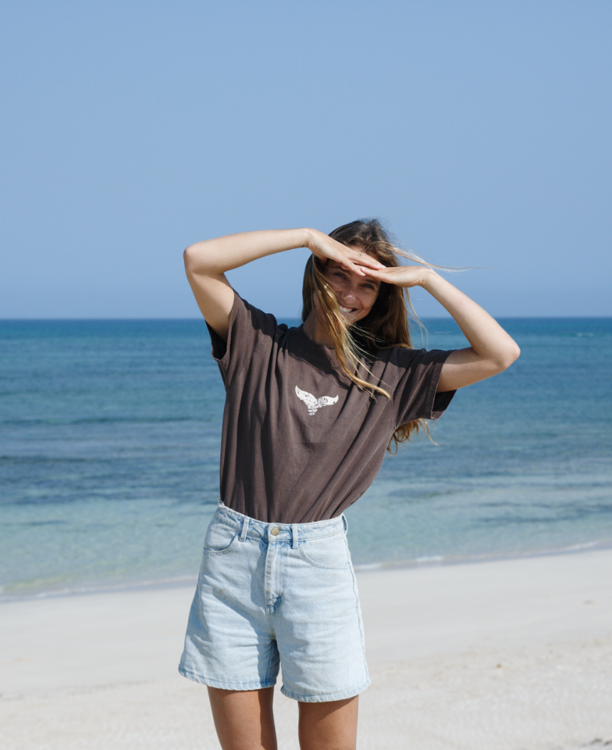 WHALE EXPEDITION - OVERSIZED TEE - FADED BROWN