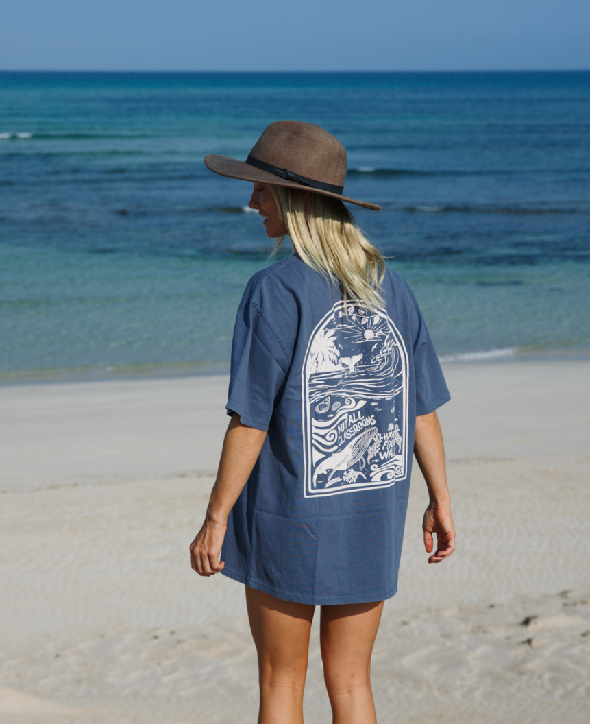 WHALE EXPEDITION - OVERSIZED TEE - FADED INDIGO